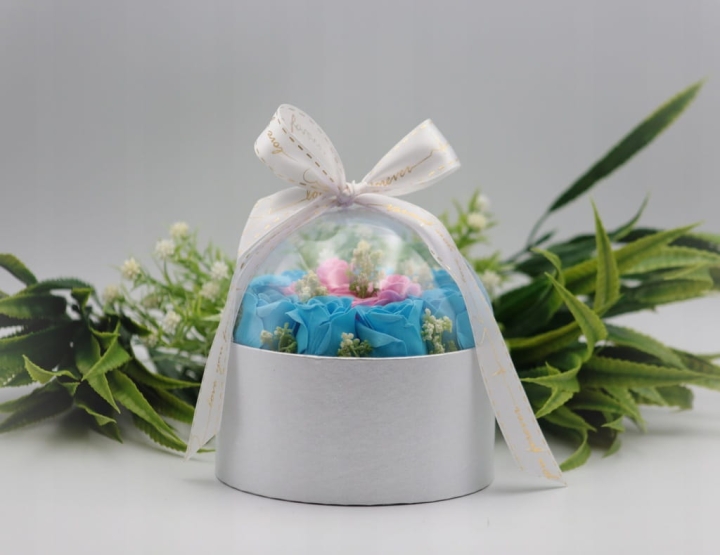 FLOWERBOX KWIATY MYDLANE BUKIET KWIATÓW W PUDEŁKU FLOWER BOX RÓŻE MYDEŁKO